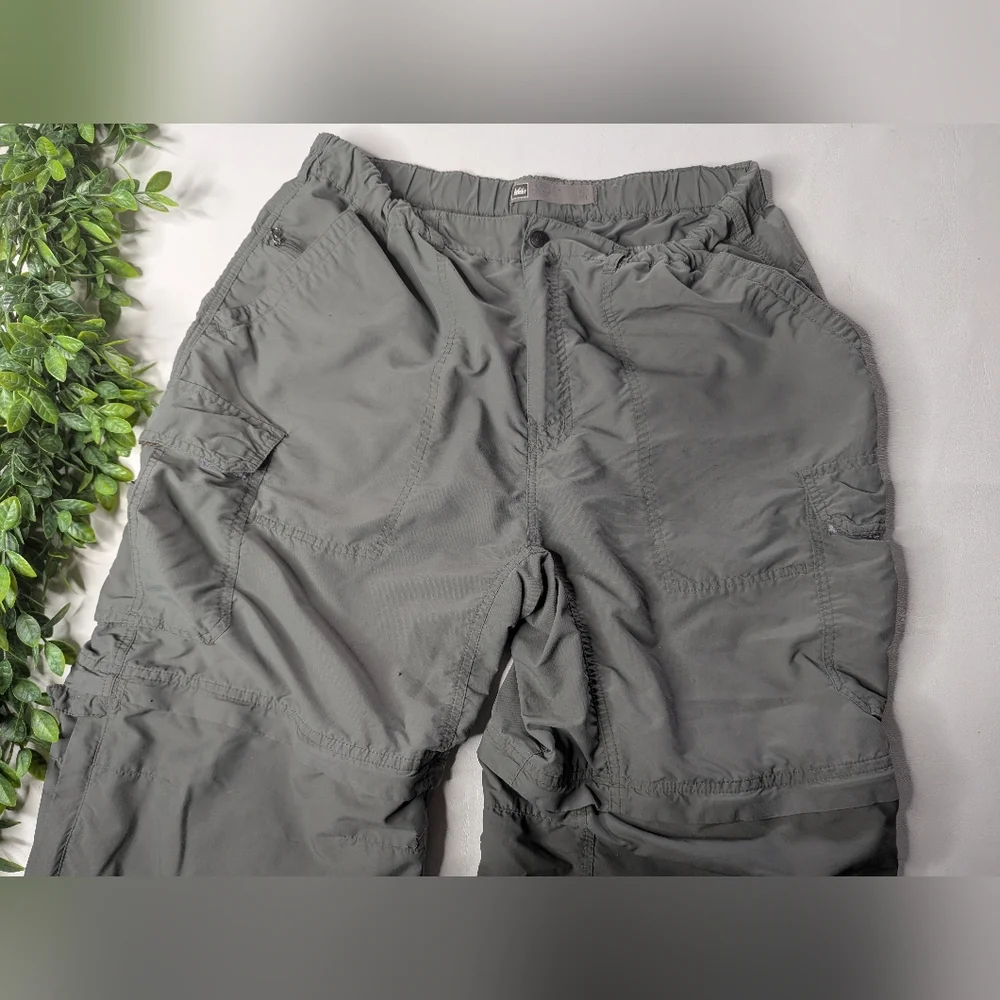 REI Convertible Pants Shorts Green Hiking Outdoor Size XL 30L